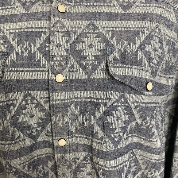 Lucky Brand Shirt Mens PEARL SNAP Large Saturday Stretch Button‎ Denim Aztec L - Picture 2 of 9